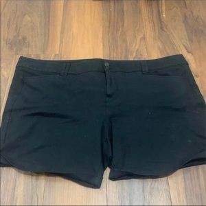 Torrid black bermuda shorts